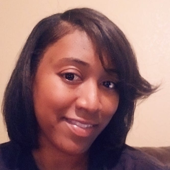 Meet your Posher, Colana - Picture 1 of 1